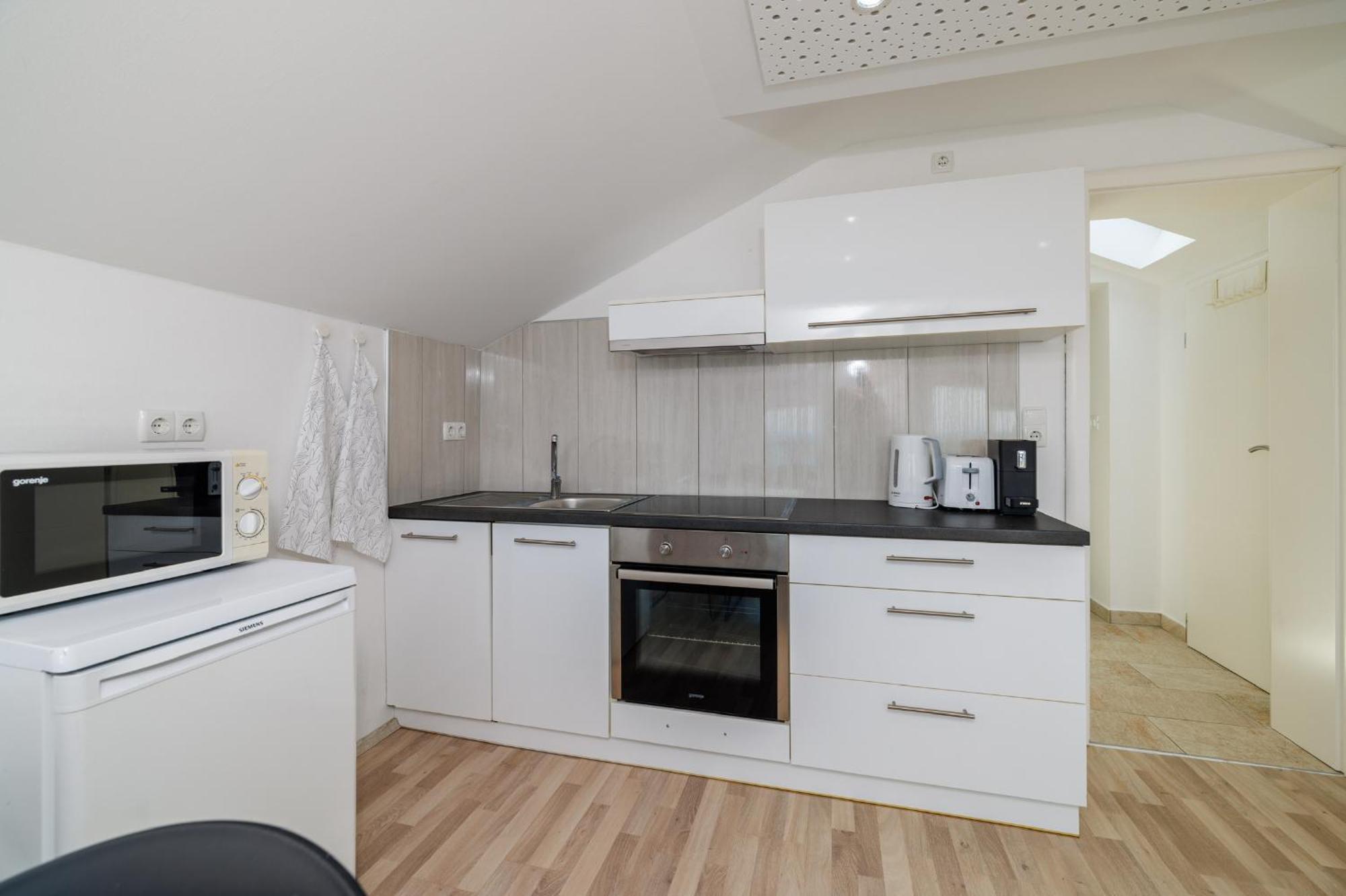 Katarina Apartment *